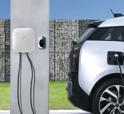 Pengisi Daya EV Dinding Aplikasi 22kw Stasiun Pengisi Daya EV Wallbox OEM Tipe 2
