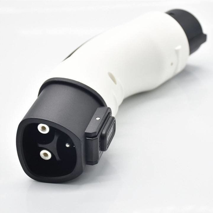 40a EV Charger Konektor Adaptor Tesla To Type 1 Untuk Stasiun Pengisian EV AC