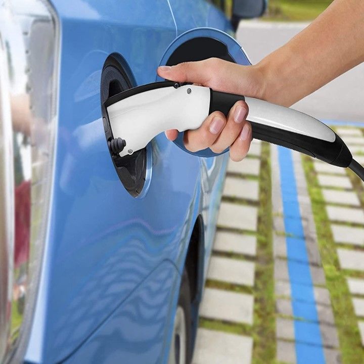 40a EV Charger Konektor Adaptor Tesla To Type 1 Untuk Stasiun Pengisian EV AC