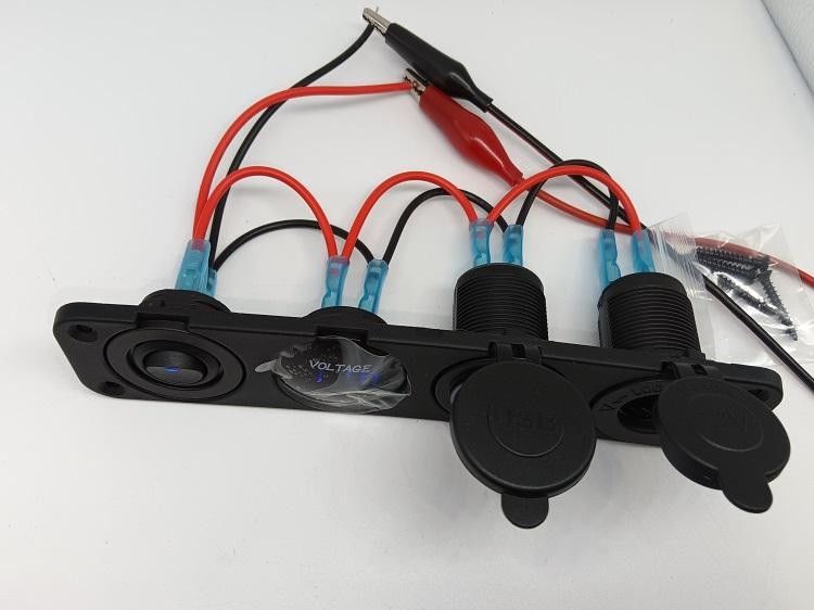 4 In 1 Voltmeter Otomotif Dual USB 12V Car Cigarette Lighter Voltage Meter Dengan Switch