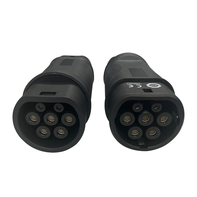GBT Ke Tipe2 IEC 62196 EV Adapter 200A max Ev Pengisian GBT Ke Konektor Tipe2